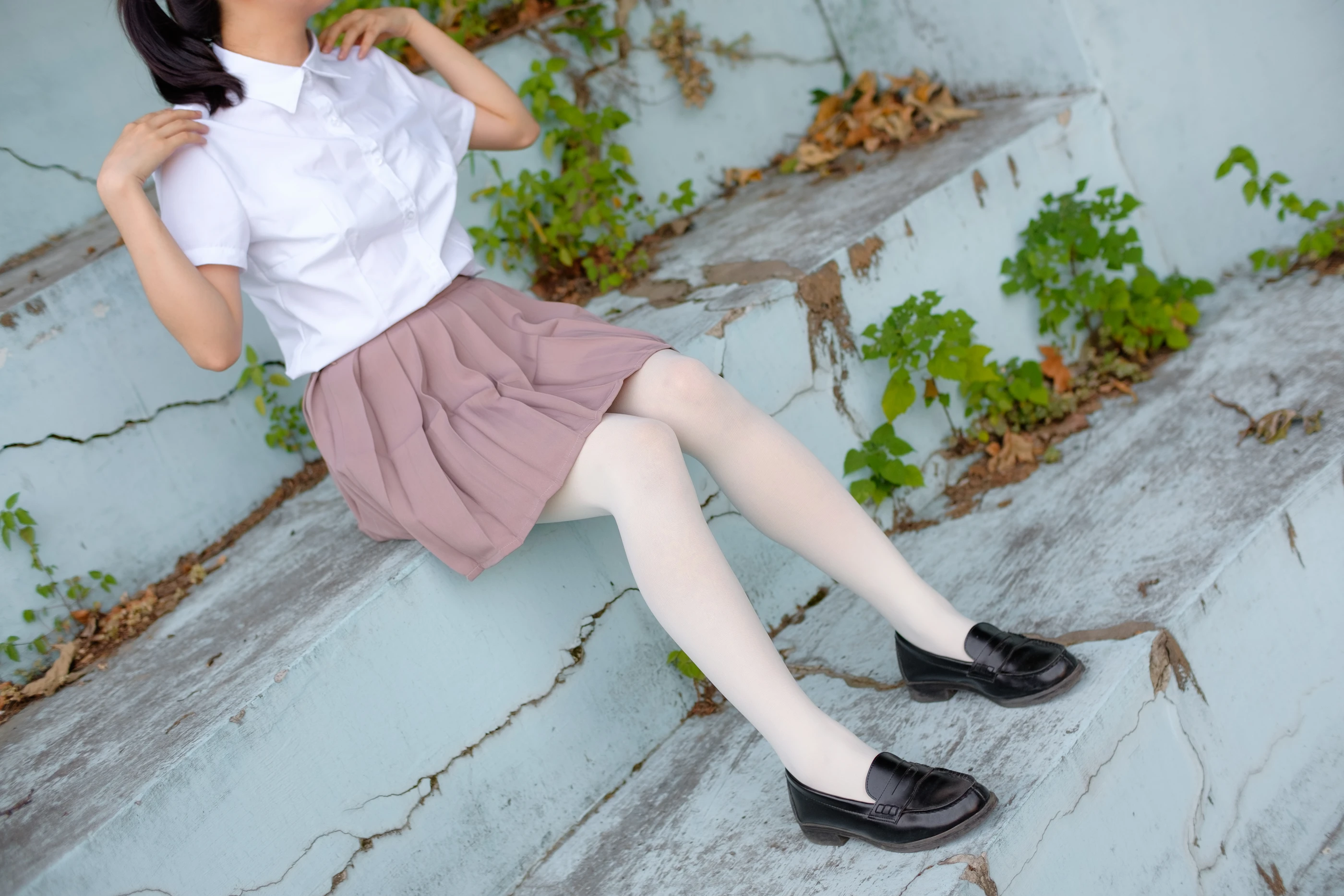 森萝财团 R15-030 [67P]插图9